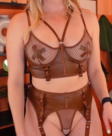 kat wonders monthly exclusive february 2024 patreon video leaked cmlona 364x440 1