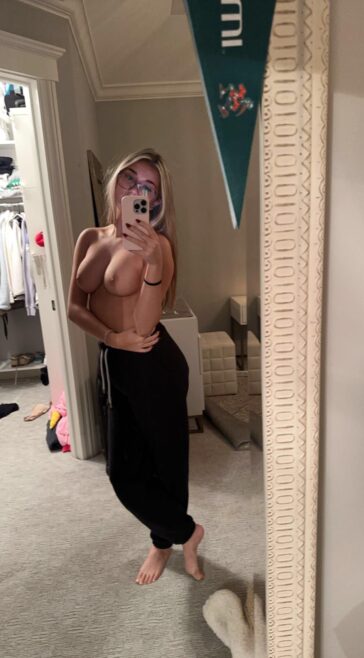 breckie hill nude topless mirror onlyfans set leaked ryciof 364x658 1